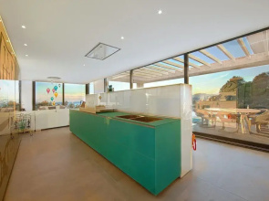 Villa in Marbella With Private Heated Pool