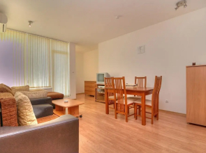 Oasis Suites Apartments and Studios