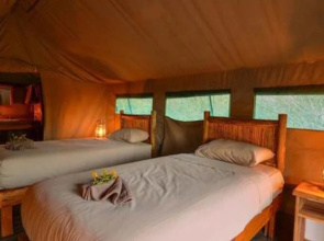 Tuskers Wilderness Camp