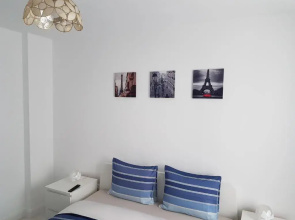 Riverside Ski Apartment