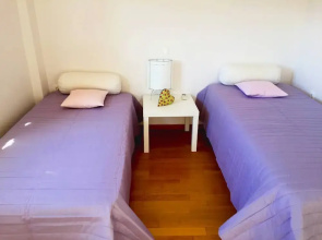 Quiet bright house next to the sea in Lagonisi