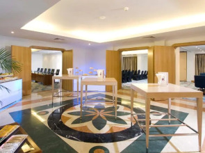 Old Palace Sahl Hasheseh