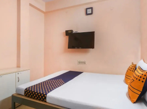 Spot On Annai Guest House