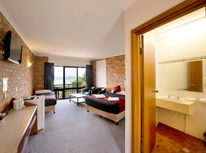 Kangaroo Island Seaside Inn
