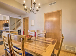 Pet-friendly Fraser Condo w/ Community Hot Tub