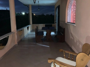 Spacious Apartment In Beautiful Peaceful Villa With Swimming Pool Spacious Apart