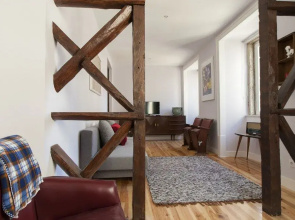 Lovelystay - Chiado 2 Bedroom Charm!