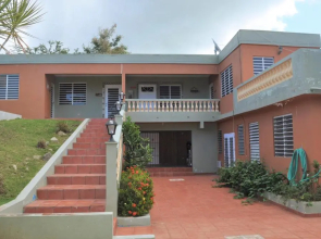 Isla Hermosa Guesthouse