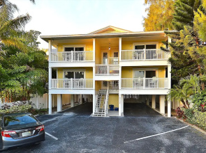 Sunset Villas Unit #2
