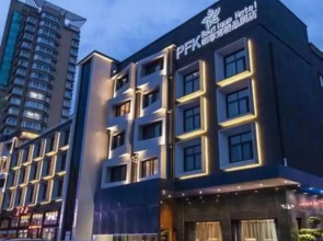 Xianju Perfect Designer Hotel (Shenxianju Bayberry Wuyue Square Branch)