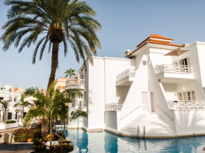 Lagos de Fanabe Beach Resort