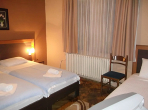 Hotel Vila Silia
