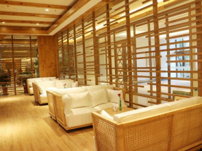 Arcadia International Resort Hotel