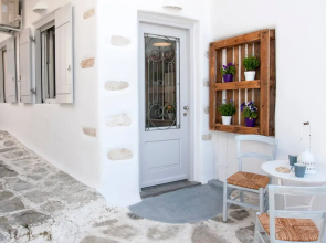Portes View Traditional House