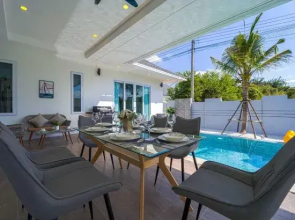 Private Modern 3 Bedroom Pool Villa! AV1