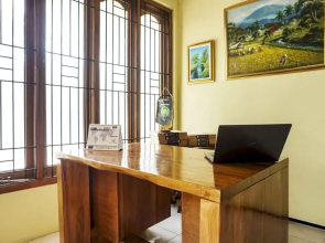 SPOT ON 90928 Wisma Asri Putra Syariah