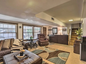 Nashville Apt w/ Patio, 3 Mi to Grand Ole Opry