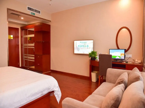 GreenTree Inn BaoDing Xiong county XiongZhou Road Express Hotel