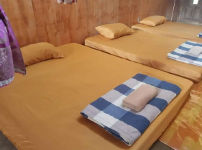 Du Gia Waterfall Hostel & Homestay