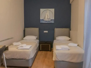 Urban Oasis Stylish Apt in Piraeus Centr