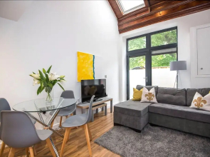 The Tunstall at 52 Old Elvet