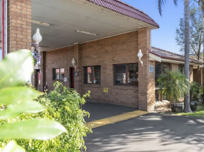 Bomaderry Motor Inn