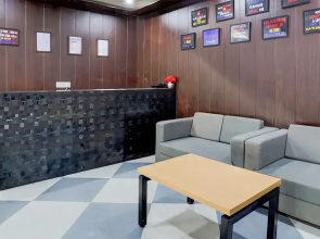 Hotel Downtown by Quadis - Sector 15 Noida