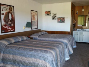 Drake Motel