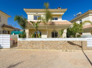Villa Ariel