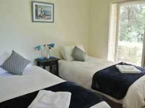 Apple Blossom Retreat