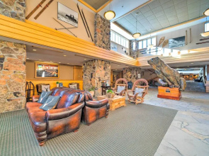 Big Sky Ski-in/ski-out Condo w/ Mountain Views!