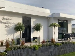 Exclusive Villa With Boat Terrace