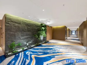 VX Hotel (Suining Renmin Yiyuan Xingmei Shopping Plaza)