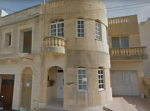 Siku Gozitan House With Pool hot tub