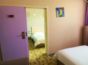Yijun Hotel