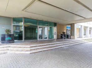 Ocean Walk | 2 Bedroom Apartment | Moments From The Seaside