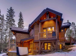 Rocky Mountain Lodge