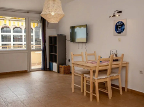 FM Premium 1-BDR Apartment with Parking - Coral Joy
