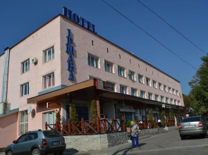 Irshava Hotel