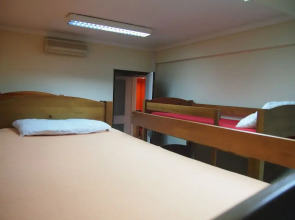 Lisbon Landscape Hostel