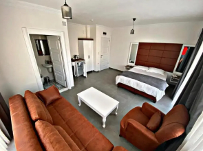 Lotus Boutique Hotel