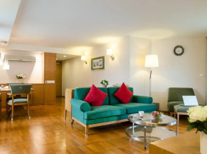 At Ease Saladaeng by AETAS