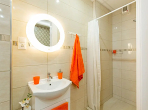 Budapest Holiday Colours