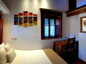 Astraka Guesthouse I