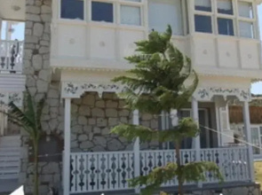 Shaka Marine Boutique Hotel