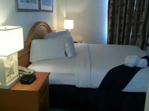 Hollywood Beach Resort - One Bedroom Ocean View