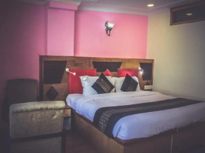 M Hotel & Restaurant