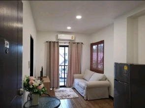 Room 36 service apartment
