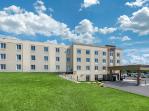 Comfort Inn & Suites