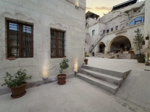 Escape Cave Suites